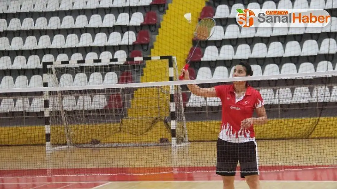 Aliye, olimpiyat madalyası için Çin'de kampa girecek
