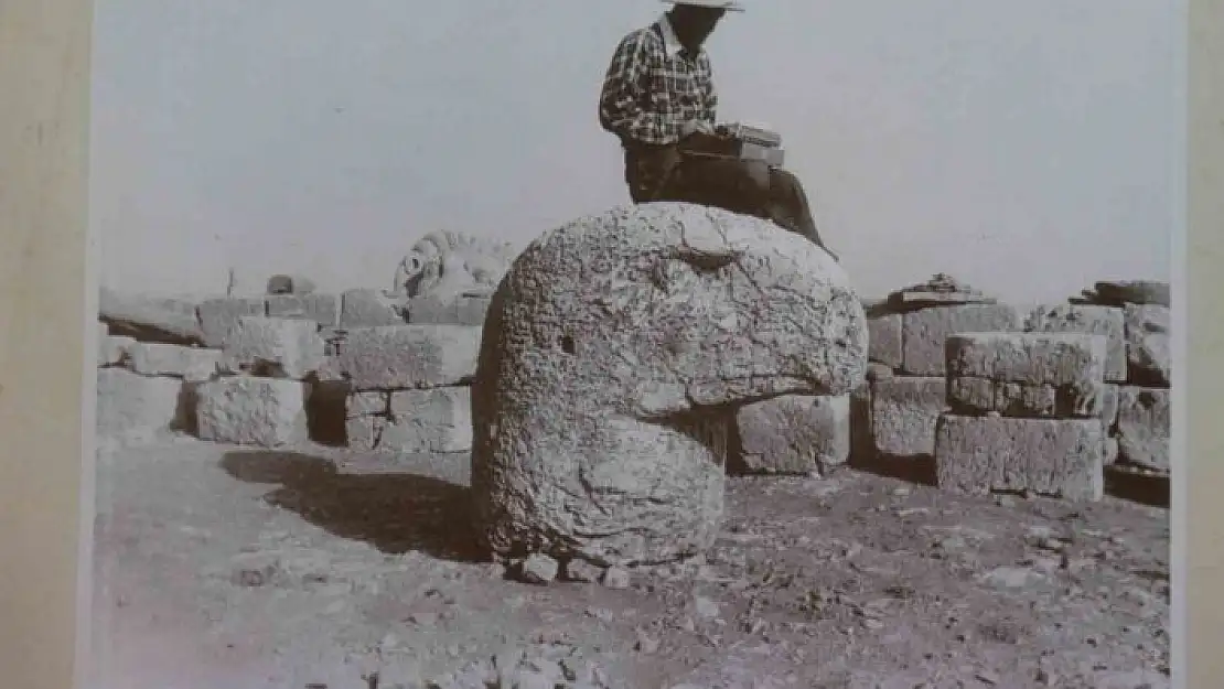 'Alman Arkeolog Prof. Dr. Friedric Karl Dörner´in fotoğraf arşivi teslim edildi'