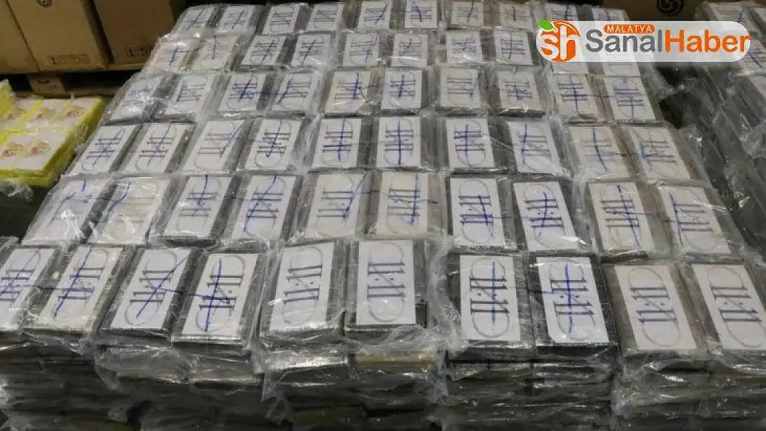 Almanya'da 4,5 ton kokain ele geçirildi