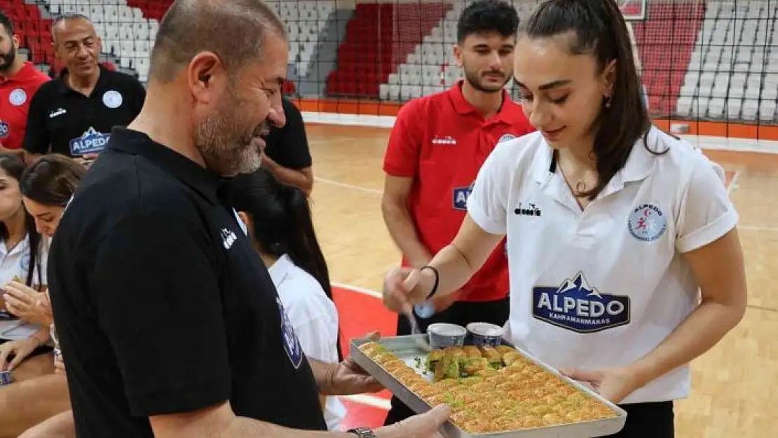 'Alpedo Kahramanmaraş Kadın Voleybol Takımının hedefi 1. Lig'