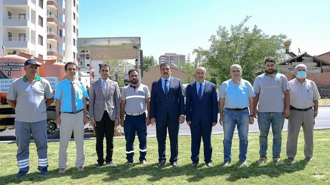 'Altınkayısı Bulvarı´nda yol çizgi ve işaretlemeleri yapıldı'
