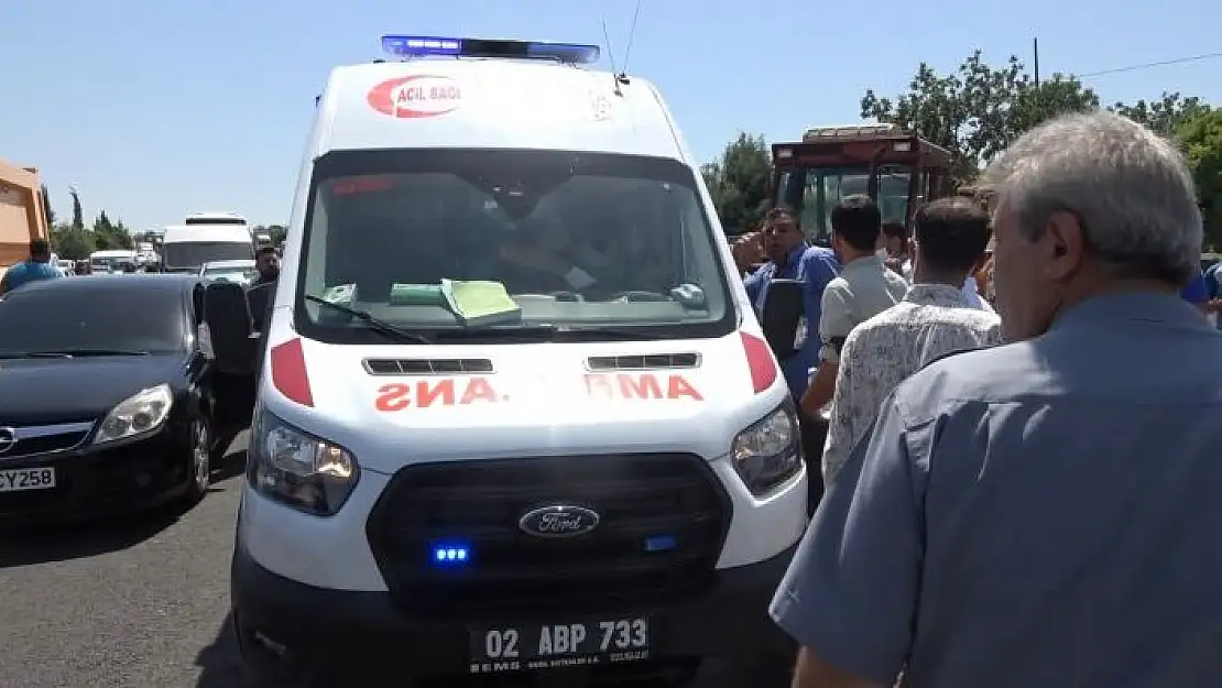 'Ambulansa yol verilmeyince doğum yolda oldu, 6 aylık bebek yoğum bakıma alındı'