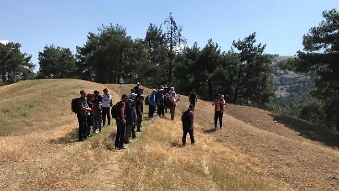 'Arama kurtarma ekibinden doğa yürüyüşü ve tatbikat'