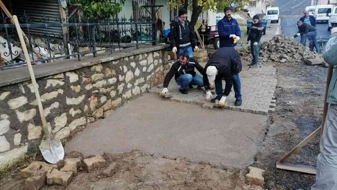 'Arapgir´de kilit taş ve altyapı çalışmaları hızlandı'