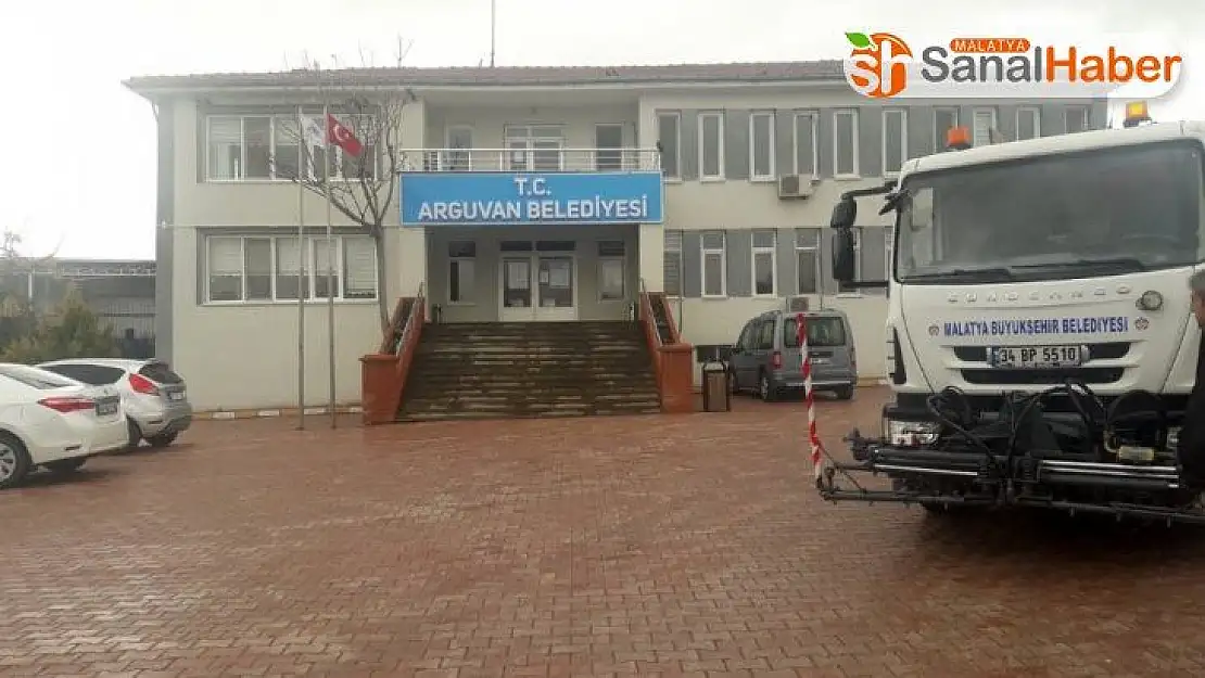 Arguvan'da temizlik çalışması yapıldı