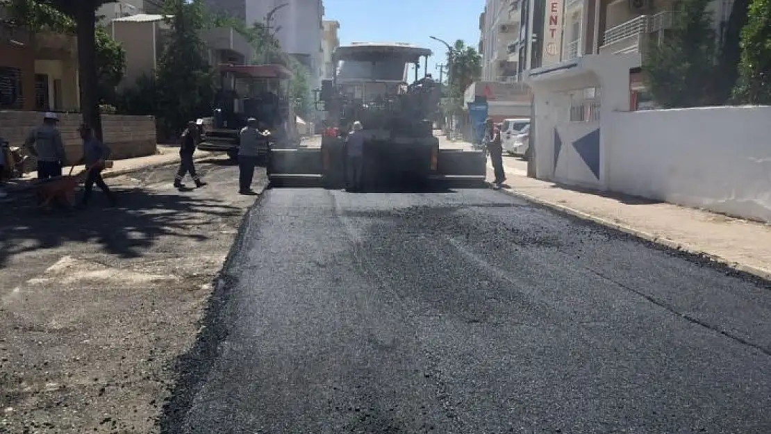 'Arzumkent Caddesi asfaltlanıyor'