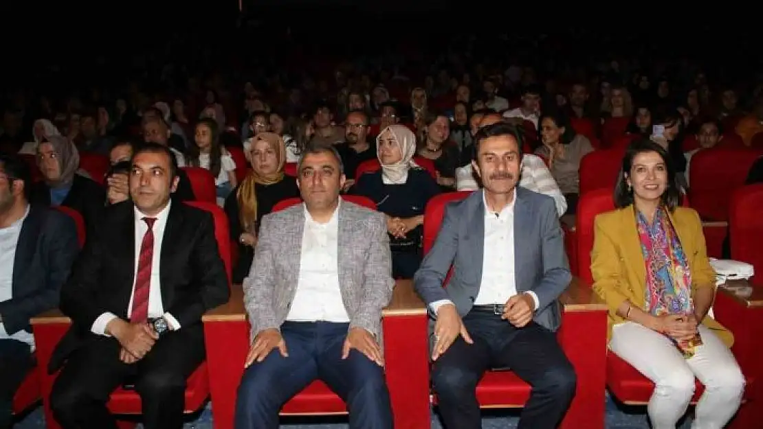 'Aşık Veysel Sivas´ta anıldı'