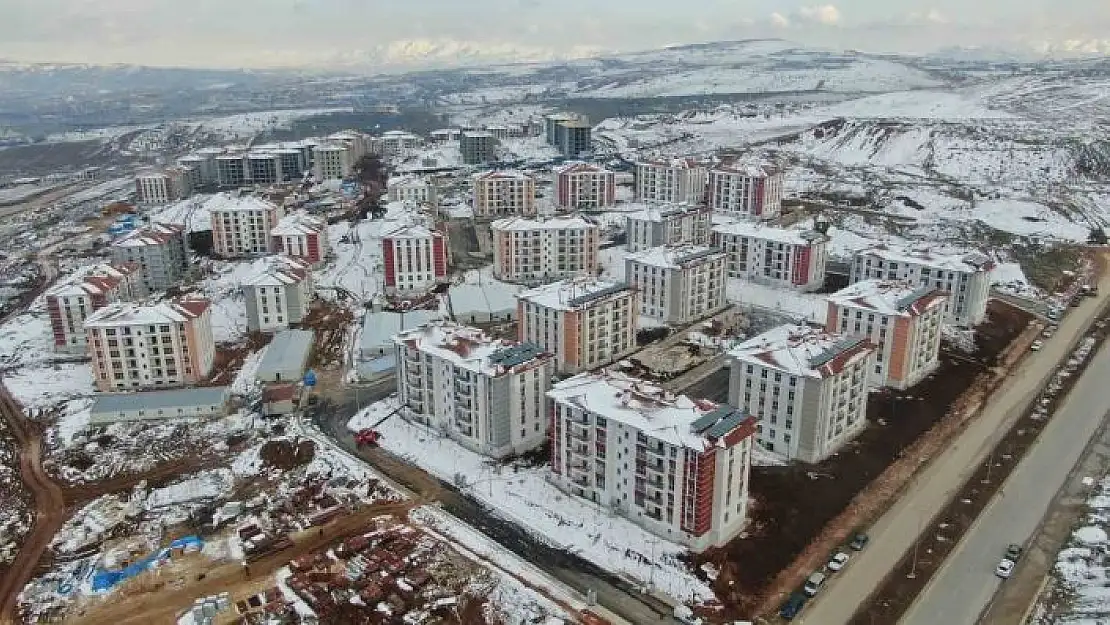 'Asrın felaketinde evlerini kaybeden depremzedeler, yeni evlerine kavuşmaya çok yakın'