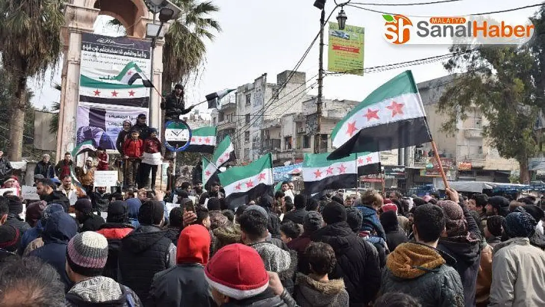 Azez halkından rejim karşıtı protesto