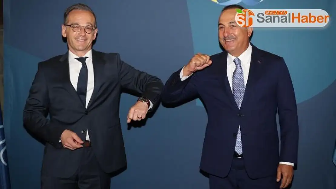 Bakan Çavuşoğlu: 'Almanya'nın bu seyahat uyarısını gözden geçirmesi gerekiyor'