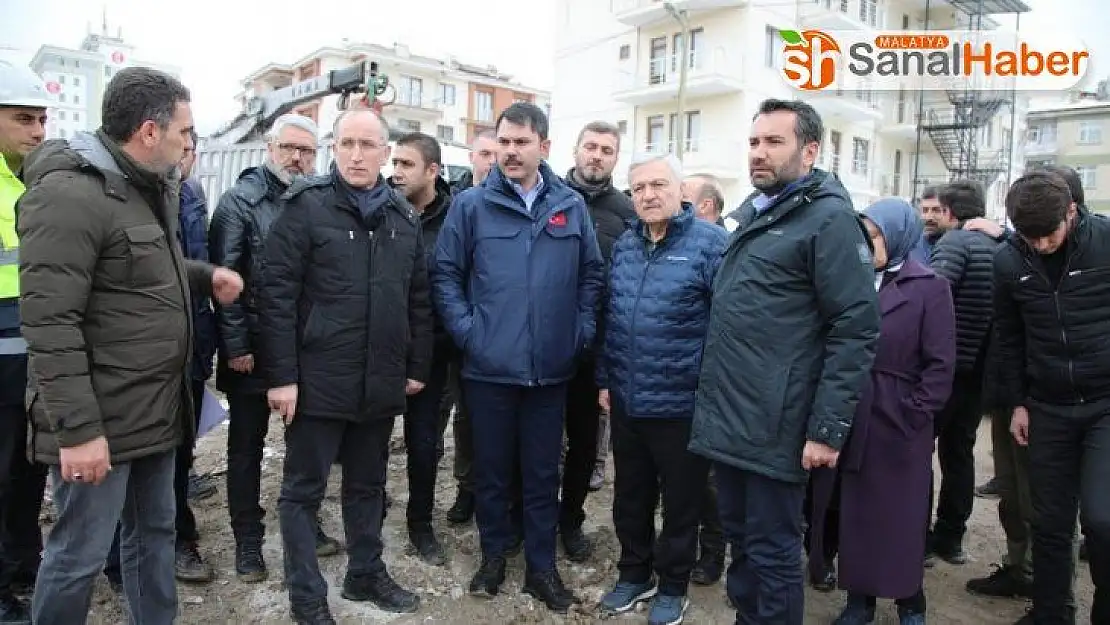 Bakan Kurum: 'Bir yıl içerisinde projelerimizi tamamlayıp Elazığ'ımızı sıkıntıdan kurtaracağız'