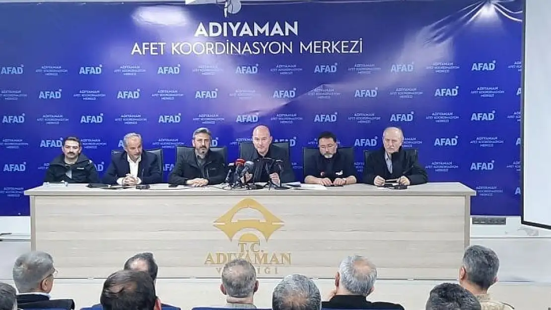 'Bakan Soylu: ''Hatay hariç diğer illerde Ramazan ayında enkaz kaldırmayı bitireceğiz'''