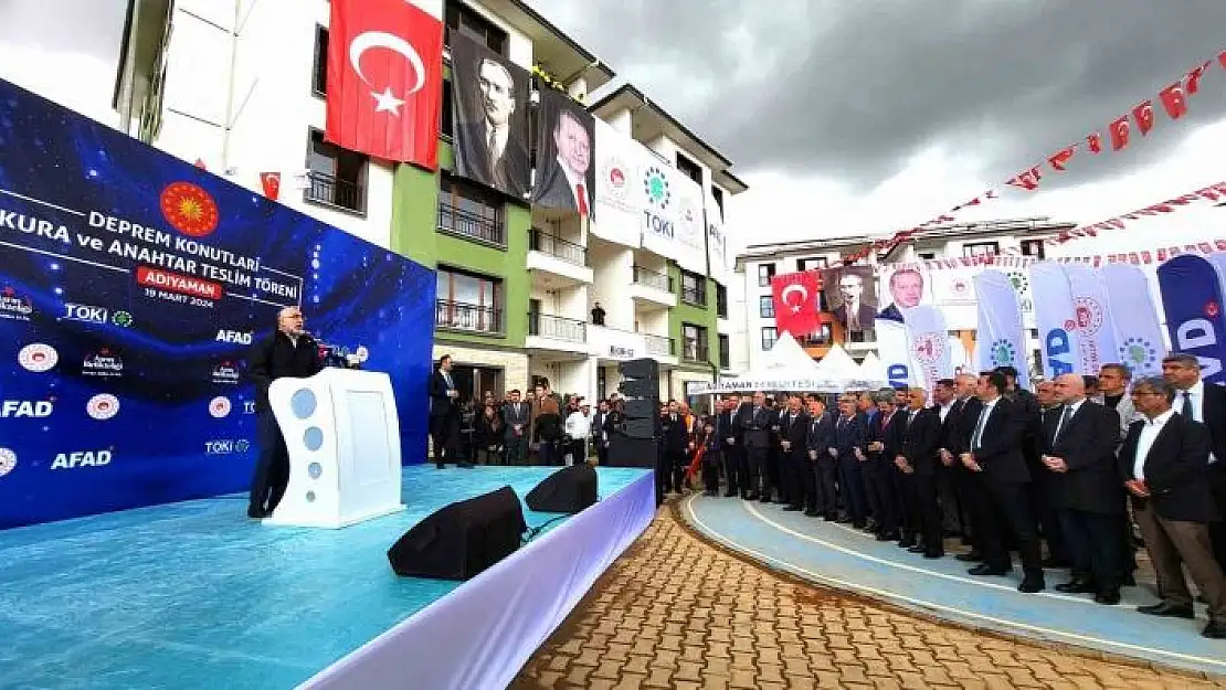 'Bakan Vedat Işıkhan: Dünyanın birçok ülkesinden büyük bölgeyi yeniden inşa ediyoruz'