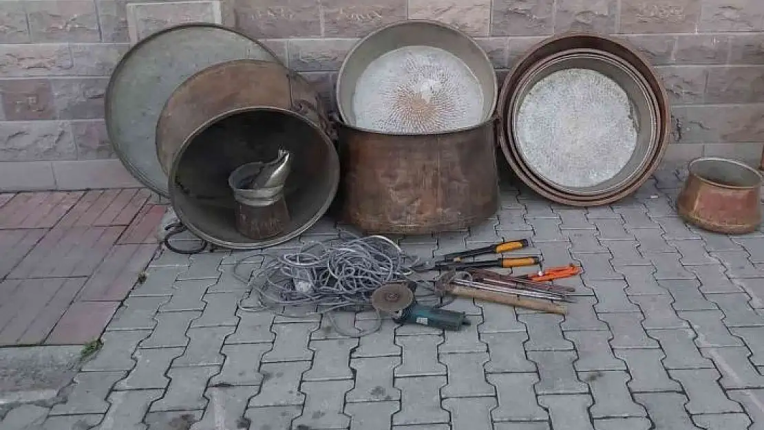 'Bakır kazan ve leğen hırsızları polisten kaçamadı'