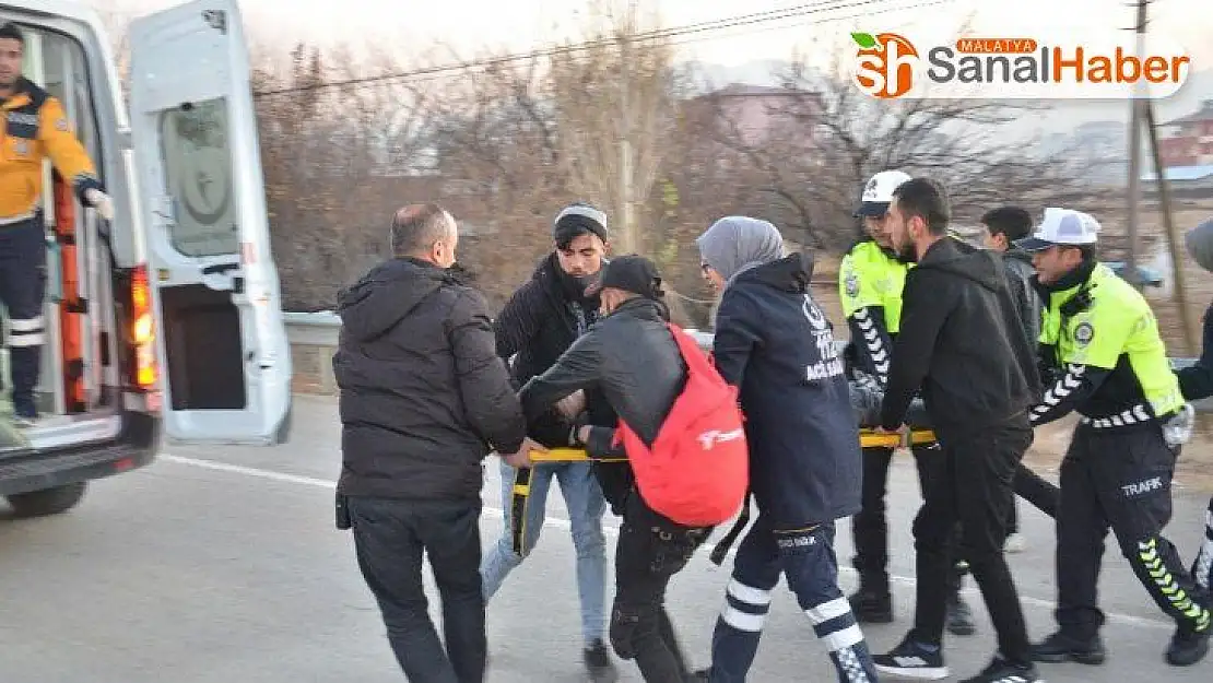 Bariyerlere çarpan motosiklet sürücüsü yaşamını yitirdi