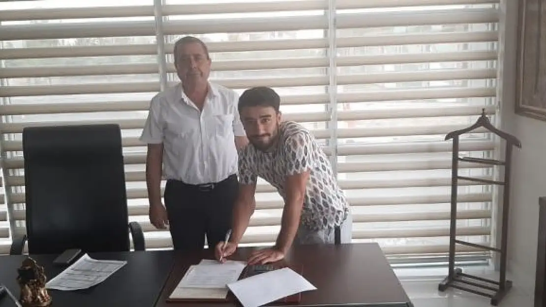 'Başarılı sol bek Yeşilyurt Belediyespor´da'