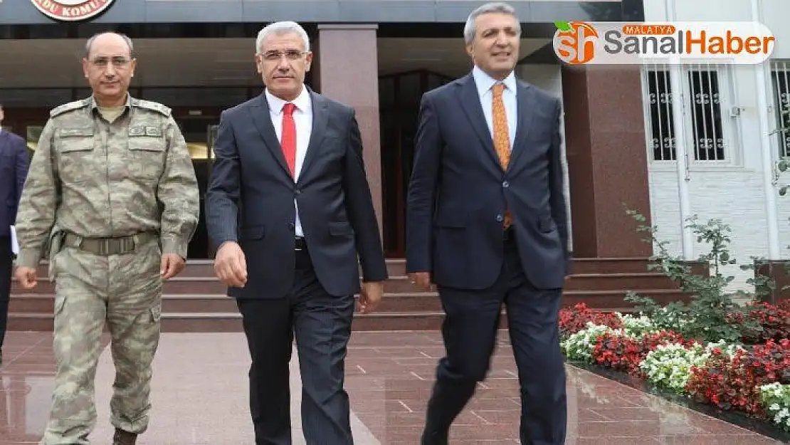 Başkan  Osman  Güder'den 2.Ordu'ya destek ziyareti