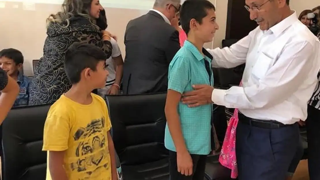 'Başkan Dağtekin´den 23 Nisan Ulusal Egemenlik ve Çocuk Bayramı mesajı'