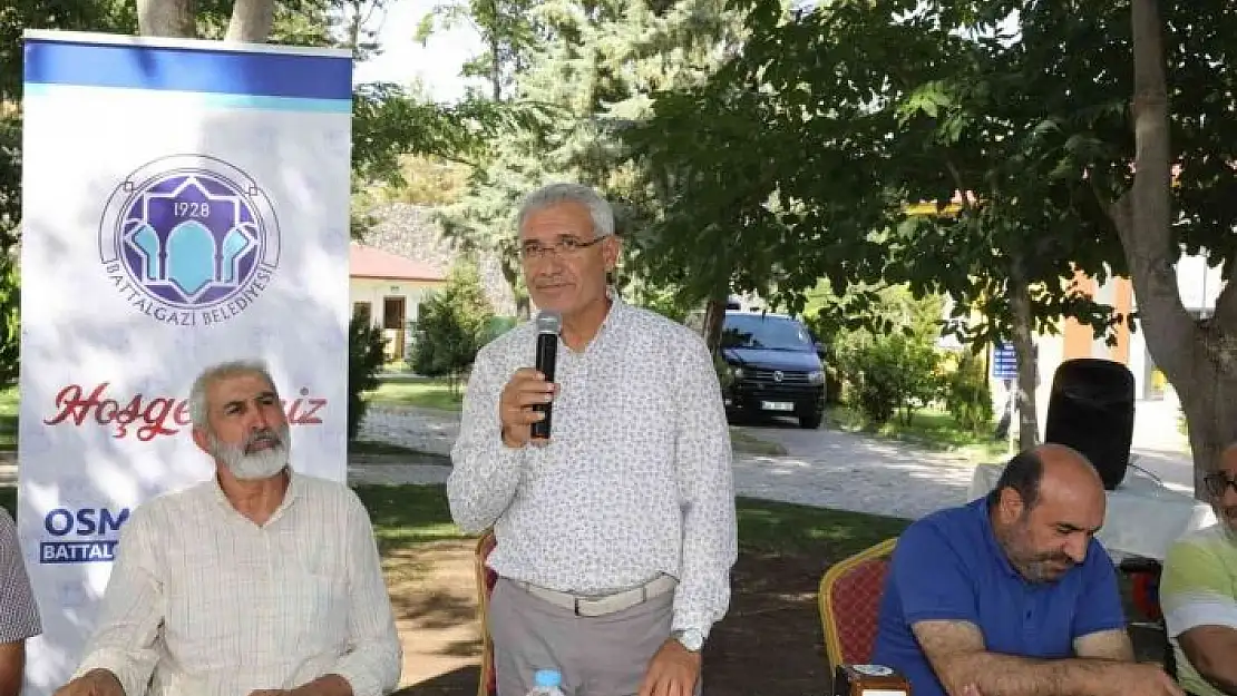 'Başkan Güder, İmam Hatip Lisesi mezunlarını ağırladı'