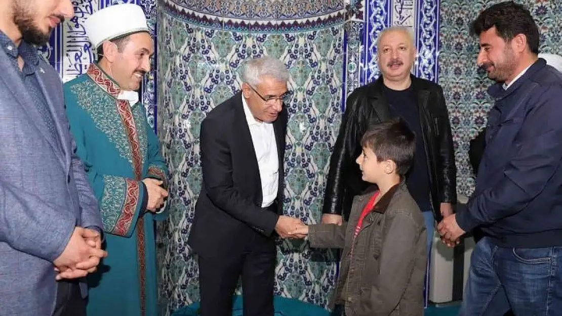 'Başkan Güder vatandaşların bayramını kutladı'