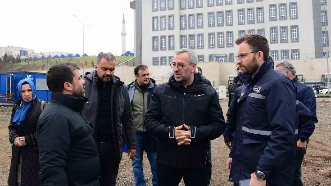 'Başkan Güngör:'' Yeni geçici barınma alanları oluşturuluyor'''