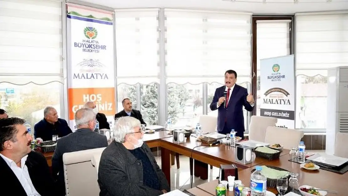 'Başkan Gürkan muhtarlarla bir araya geldi'