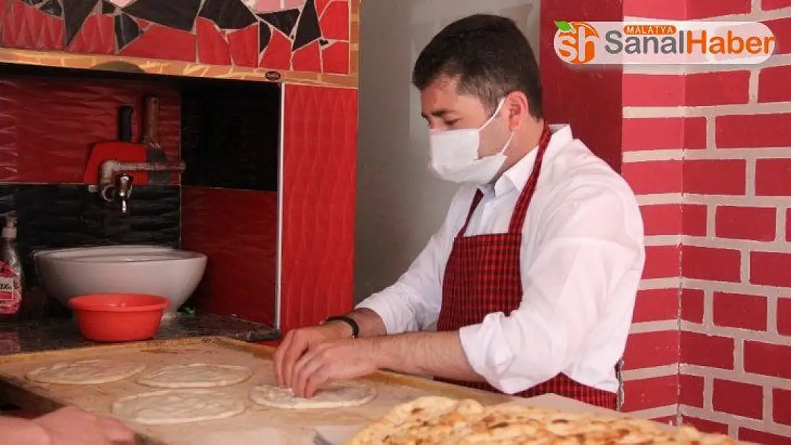 Başkan'ın ellerinden Ramazan pidesi