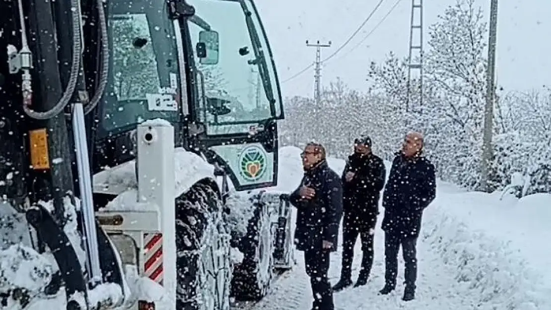 'Başkan Kazgan karla mücadele çalışmalarını denetledi'