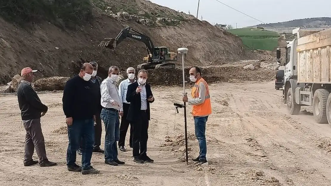 'Başkan Kılınç devam eden yol çalışmalarını inceledi'