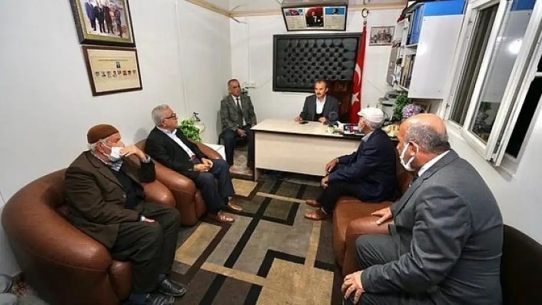 'Başkan Kılınç, mahallelerin sorunlarını muhtarlardan dinledi'