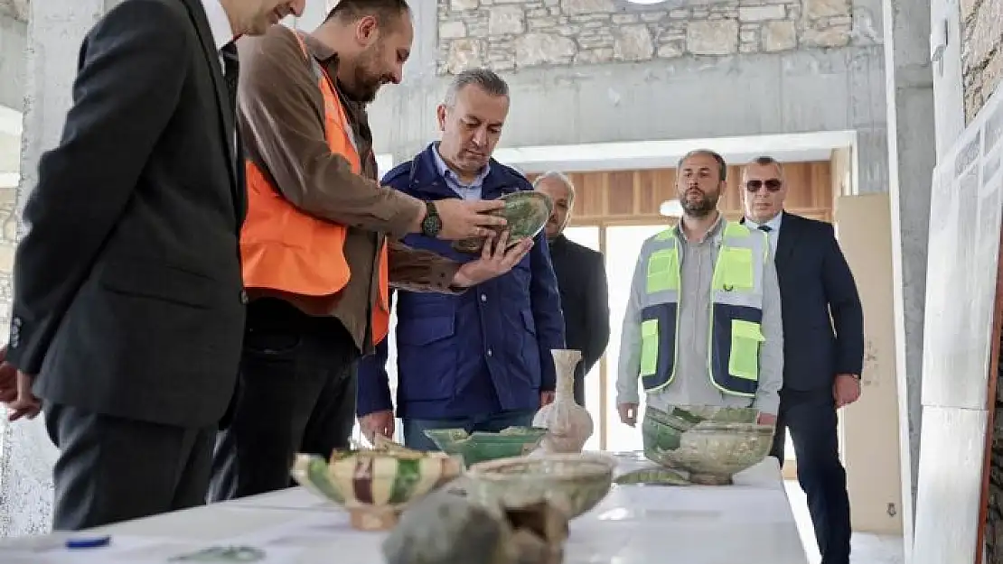 'Başkan Uzun, Kale projesi misafirlerin uğrak yeri olacak'