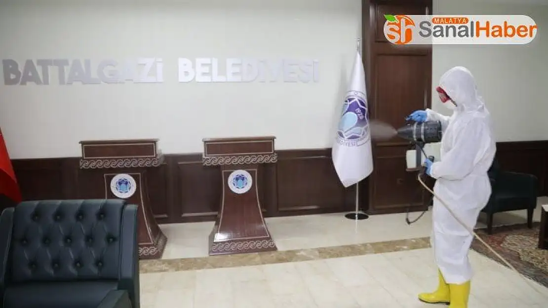 Battalgazi Belediye binası dezenfekte edildi