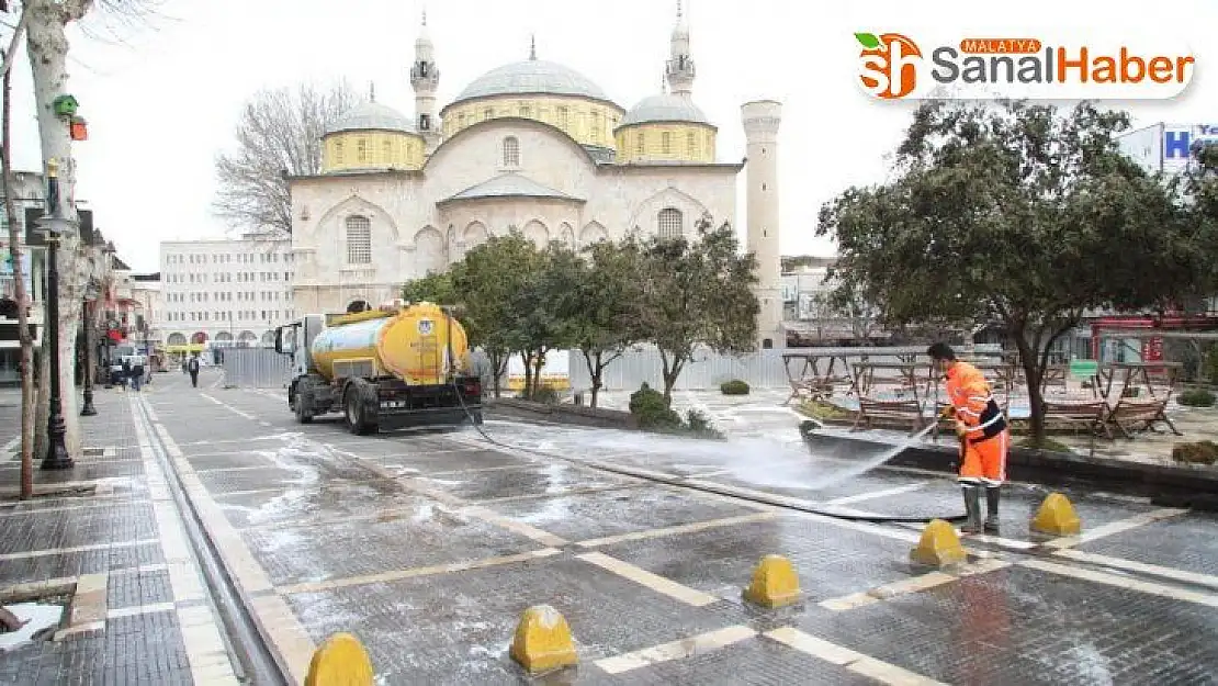 Battalgazi çarşıyı yıkıyor