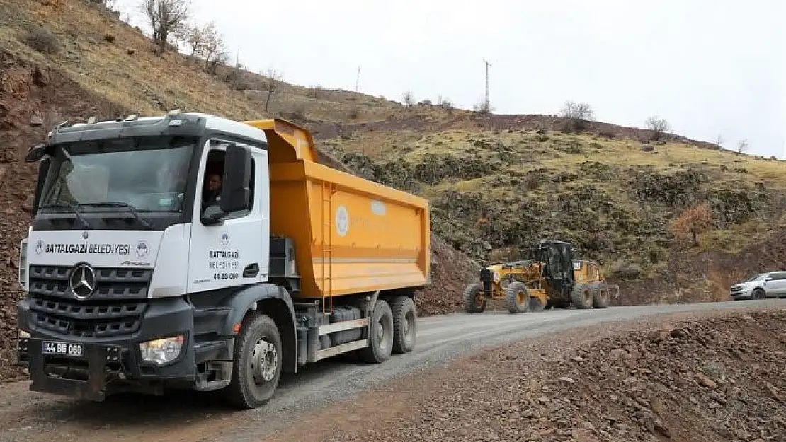 'Battalgazi´de bir mahallenin daha ulaşım sorunu çözüldü'