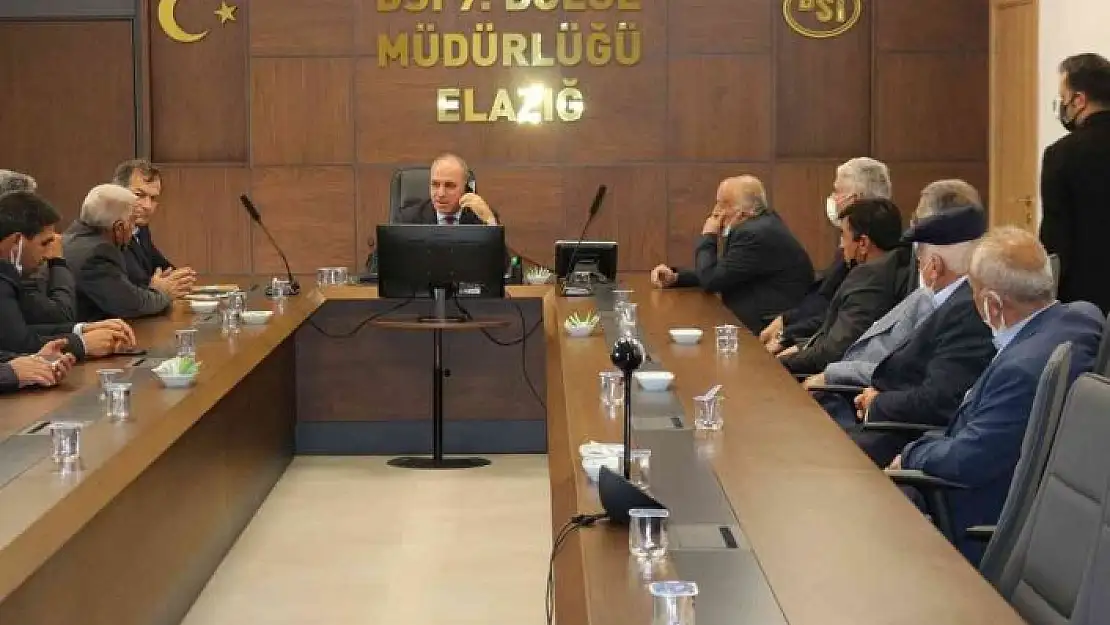 'Battalgazili muhtarlardan DSİ Bölge Müdürlüğü´ne çıkarma'