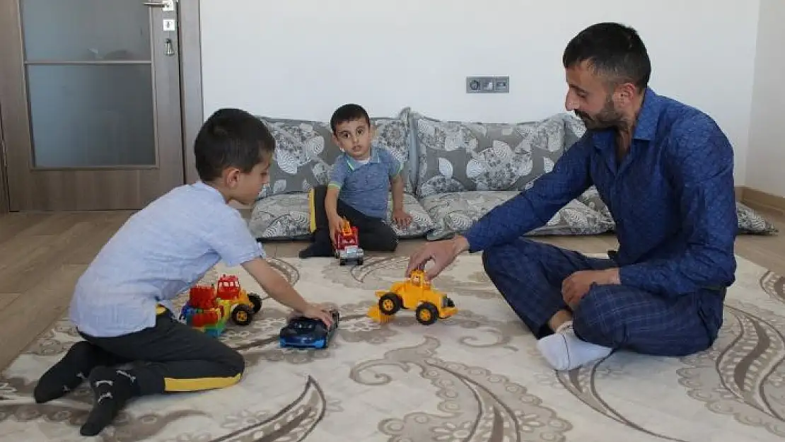 'Bayrama yeni evlerinde girecek olan depremzedeler, huzuru yaşıyor'