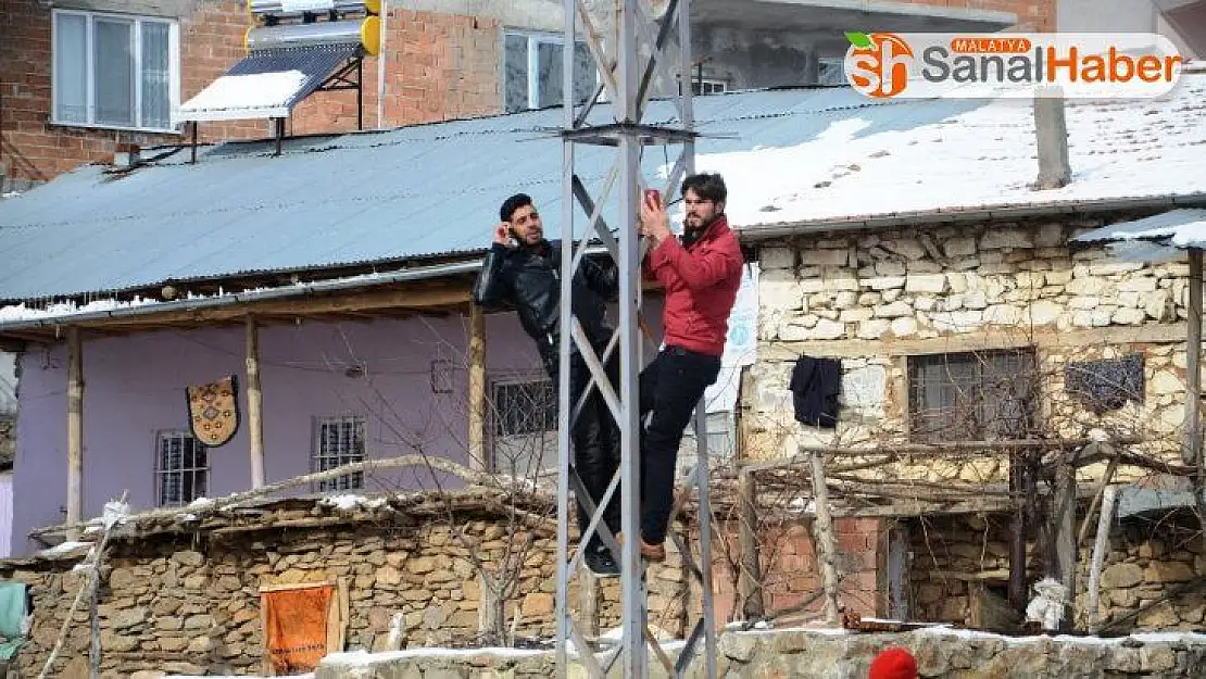 Malatya'da telefonla konuşma çilesi