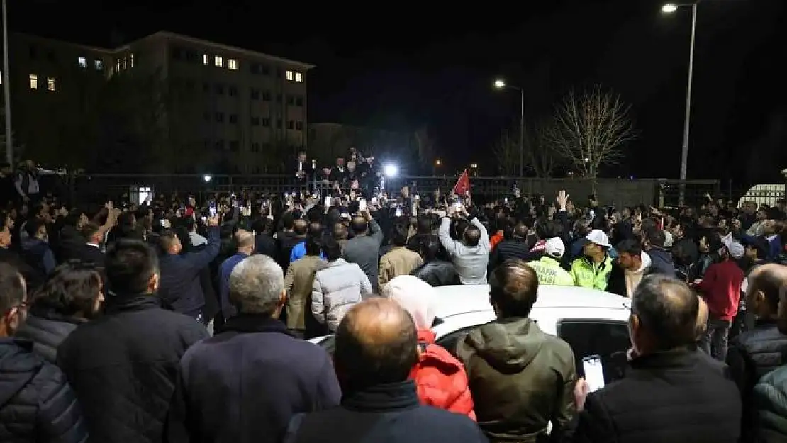 'BBP iki dönem sonra yeniden kalesi olan Sivasta belediye başkanlığını kazandı'