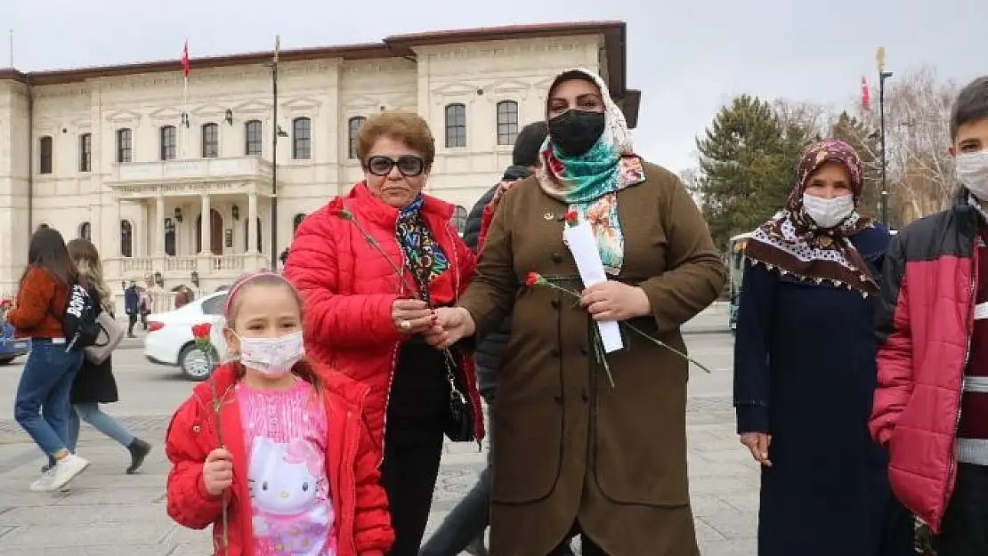 'BBP´li kadınlar kadınların gününü kutladı'