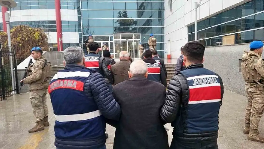 'BDP İl Eş başkanı ve 2 kişi adliyeye sevk edildi'