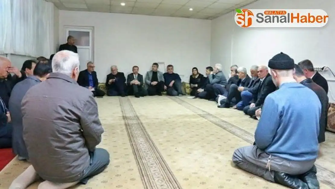 Belediye Başkanı Kılınç, muhtarlarla bir araya geldi