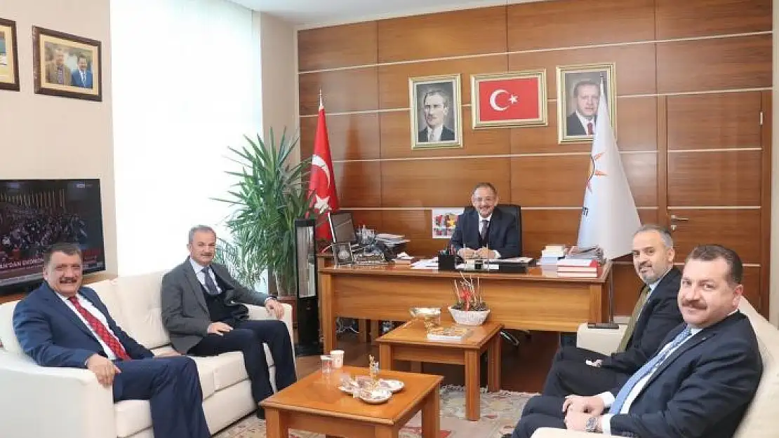 'Belediye başkanlarından Özhaseki´ye ziyaret'