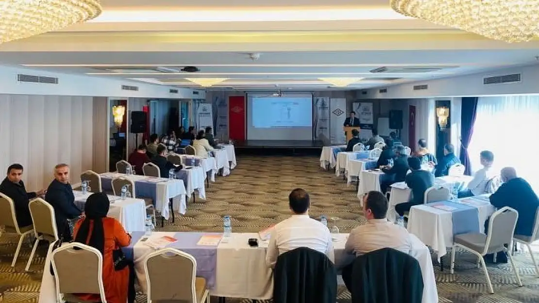 'Belediye personellerine ISO 9001 kalite belgesi eğitimi verildi'