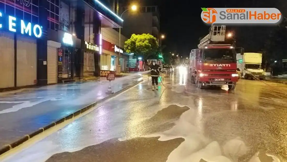 Besni'de Atatürk Caddesi trafiğe açıldı