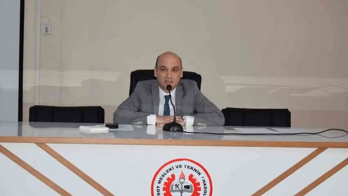 'Besni´de öğrencilere doktorluk anlatıldı'