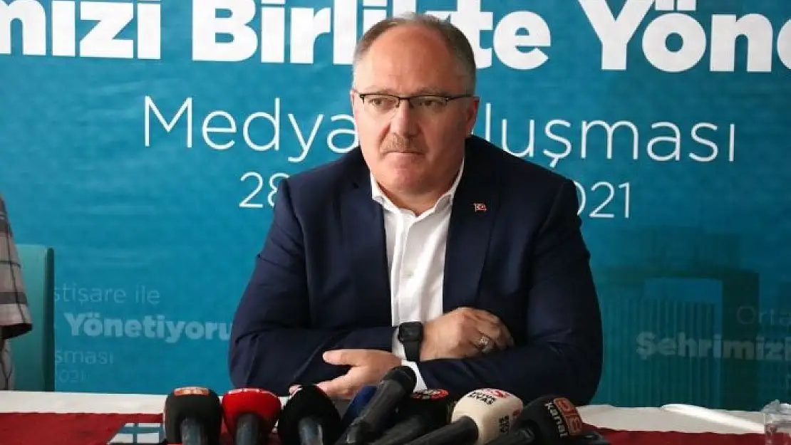 'Bilgin´den Özcan´ın söylemine ´faşist´ benzetmesi'