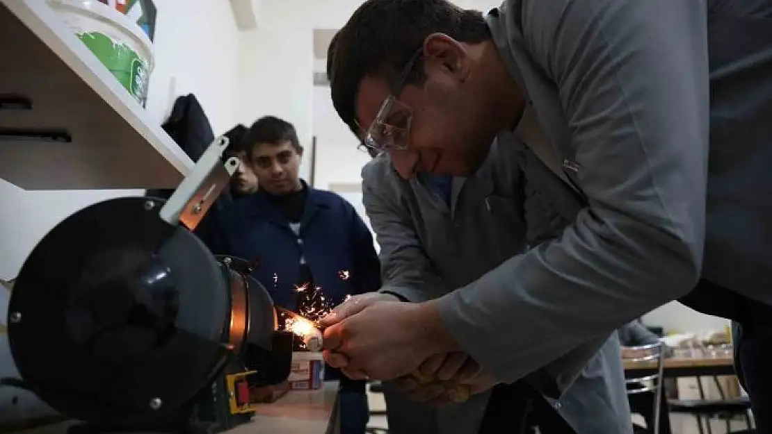 'Bir okuldan daha fazlası: Özel öğrenciler burada hayata hazırlanıyor'