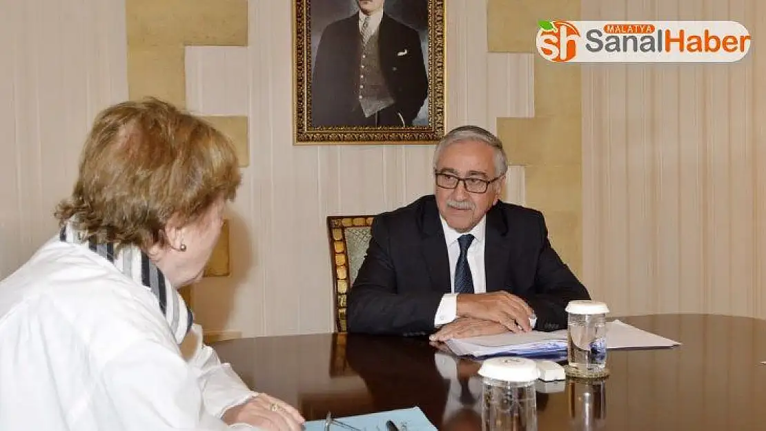 BM'nin Kıbrıs'taki mekik diplomasisi 5. gününde