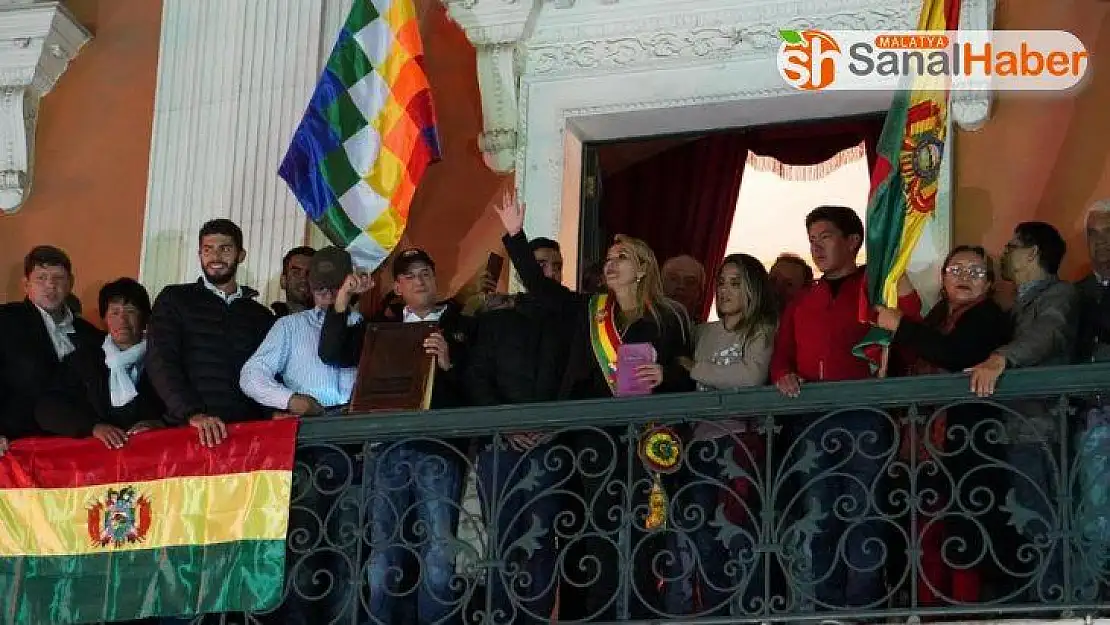 Bolivya'nın geçici devlet başkanı belli oldu