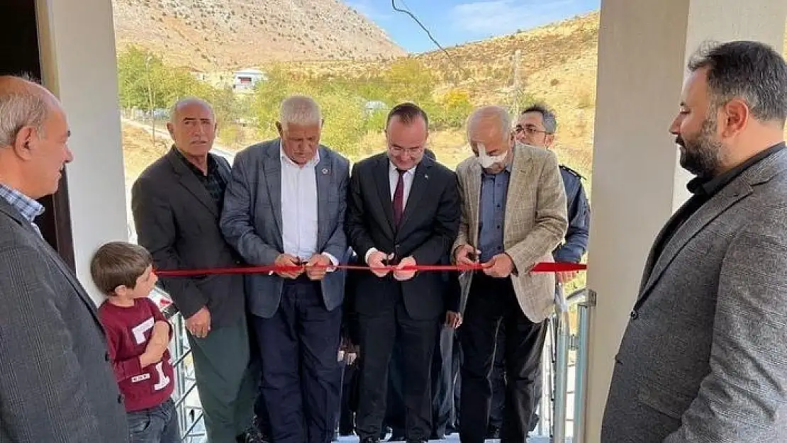 'Bozgedik Köyü Camii ibadete açıldı'